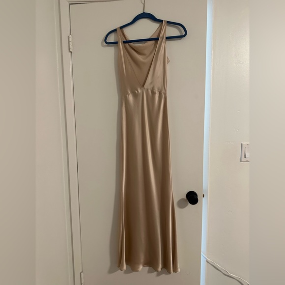 Stone cold Fox silk formal dress (great option for bridesmaid) - Picture 4 of 5